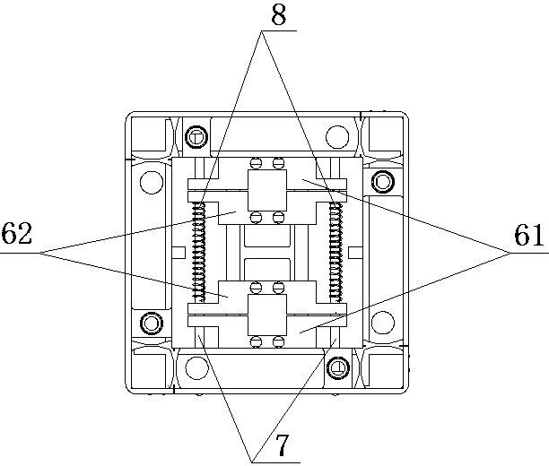 Non-stick tool with two mutual inductors placed on tray