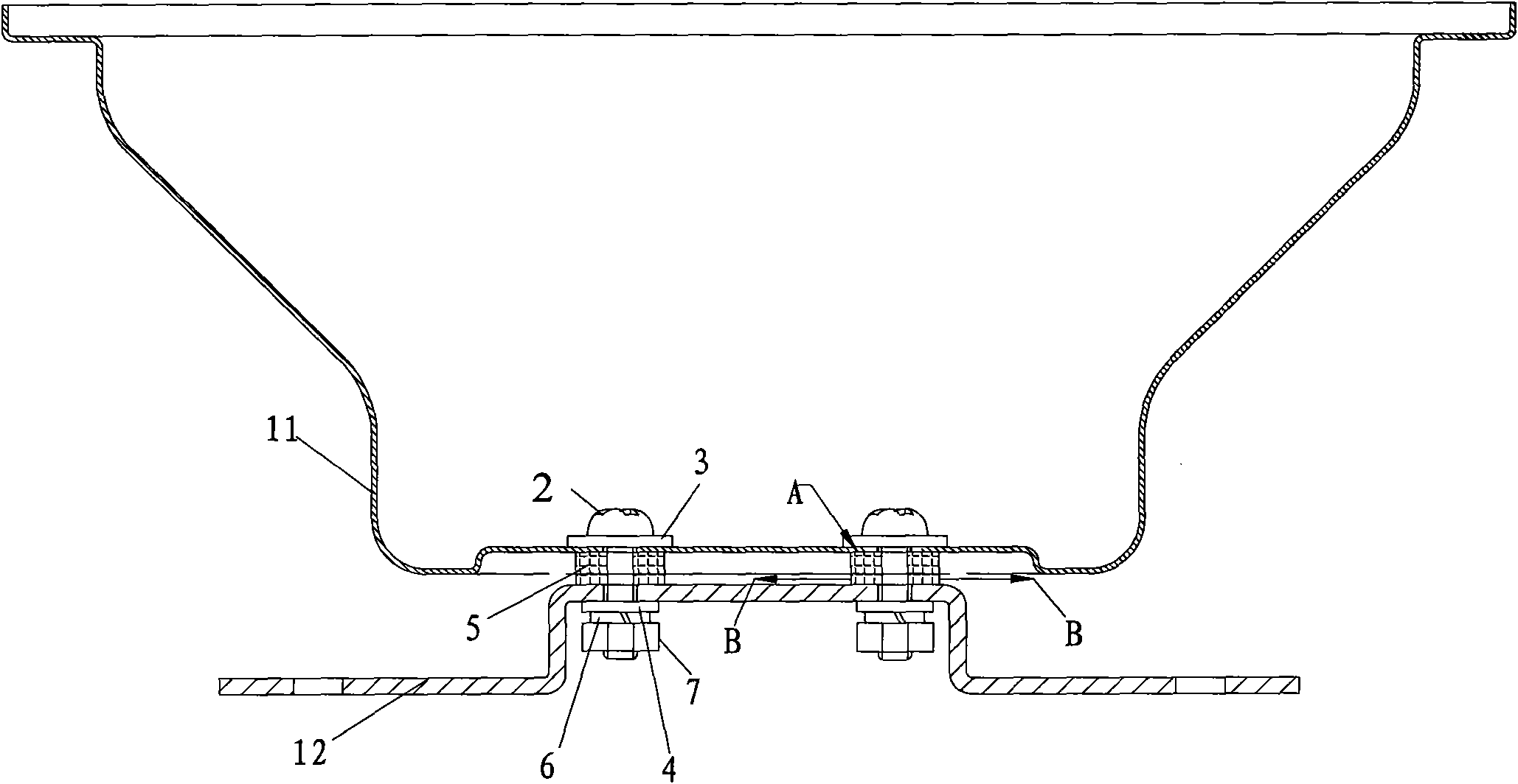 Hermetic connecting device and method