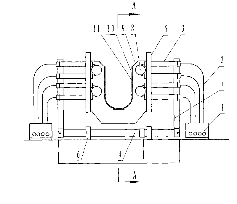 Bottom lifting type U-shaped tram guard