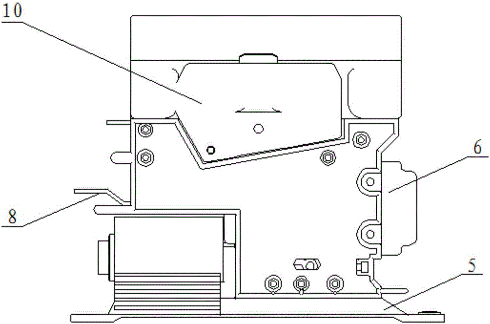 High voltage direct current contactor with magnetic coil arc quenching