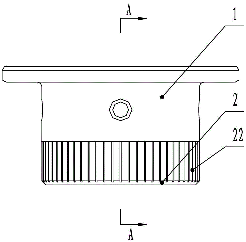 An automatic drainage device for a rail vehicle box body