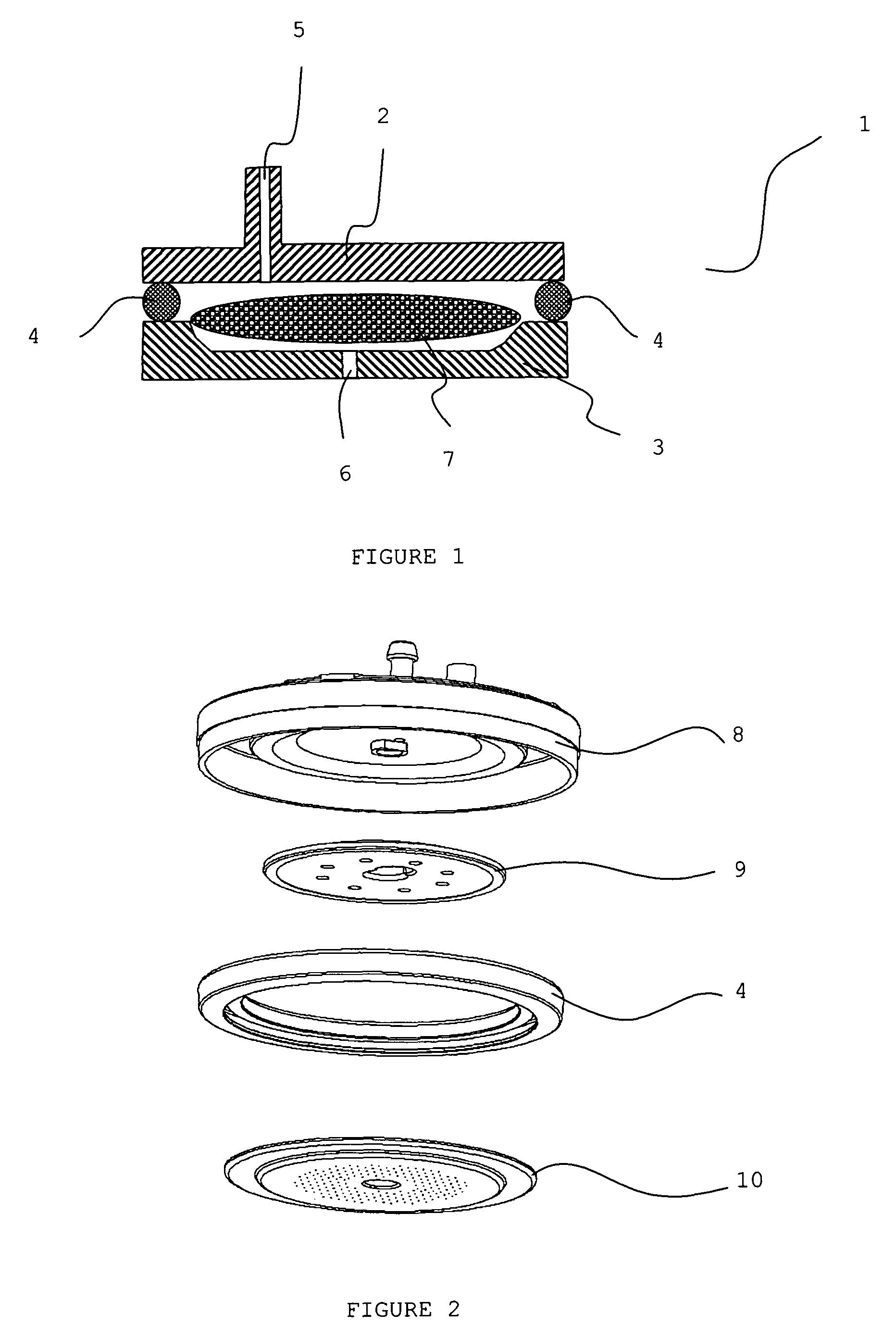 Apparatus for preventing unintended or premature release of liquid in a beverage brewing device and method thereof