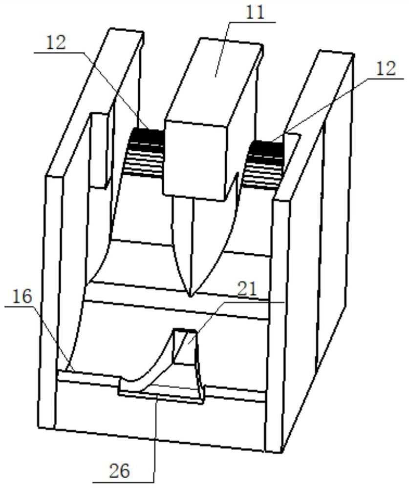 Flood discharge structure adopting bottom hole and surface hole combined flood discharge and energy dissipation