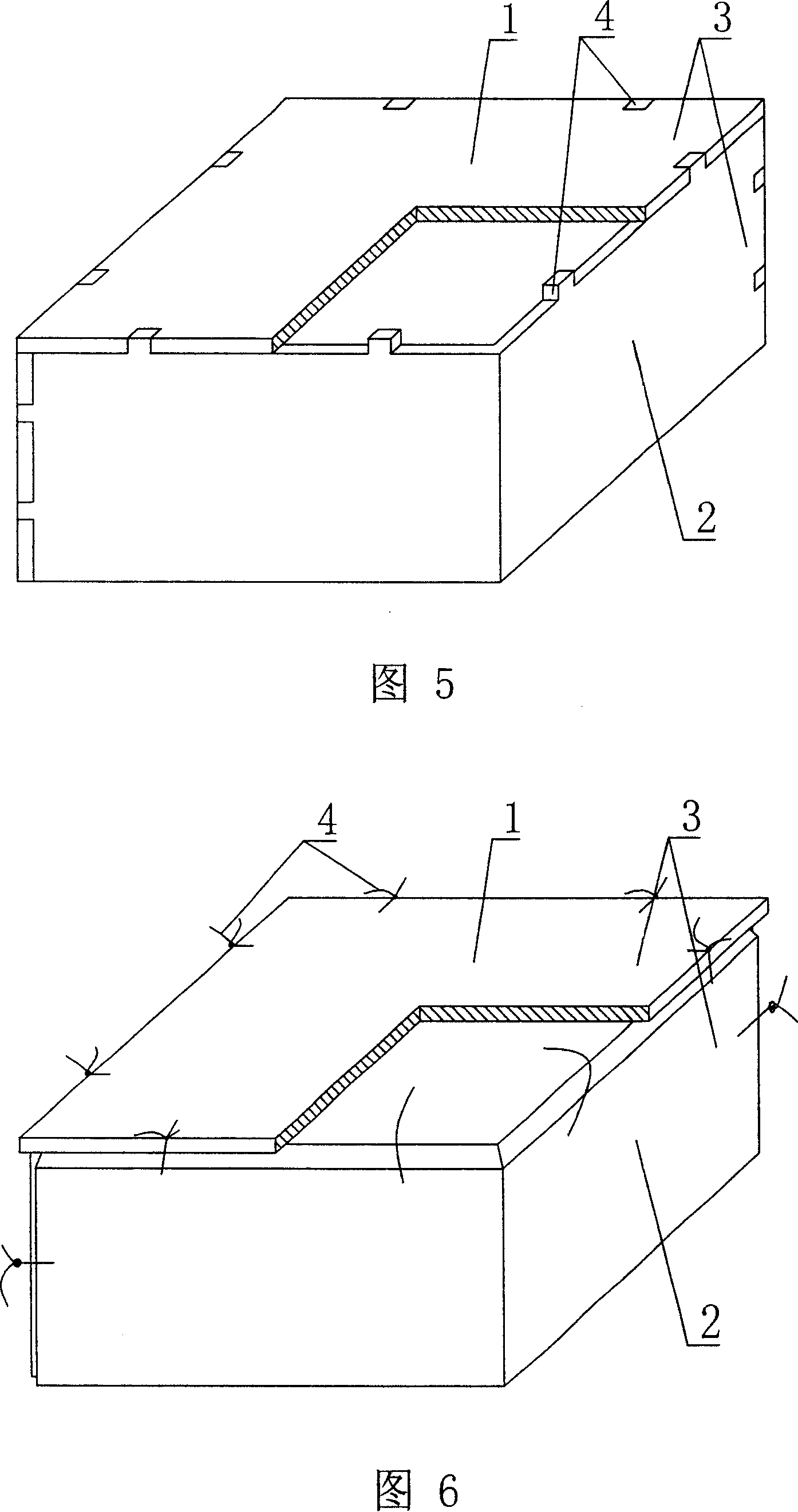 A hollow shuttering component in use for filling in concrete