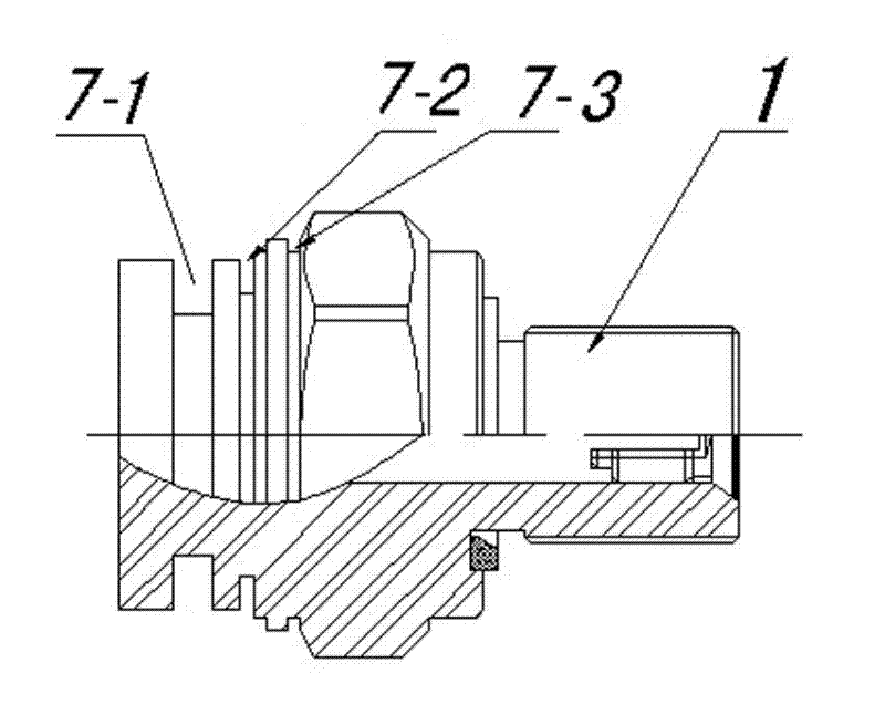 Pressure transmitter with rectangular stress groove