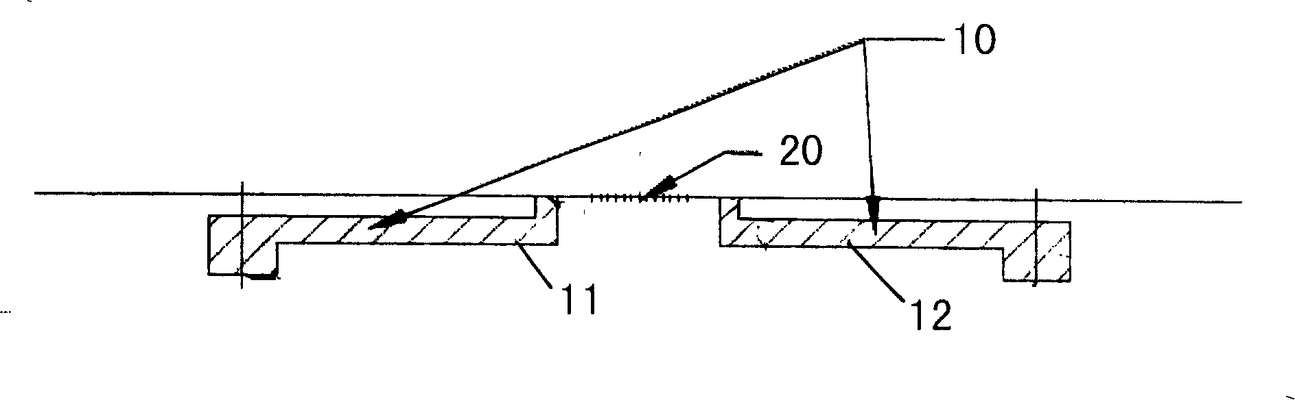 Sensitization structure for optical fiber grating sensor