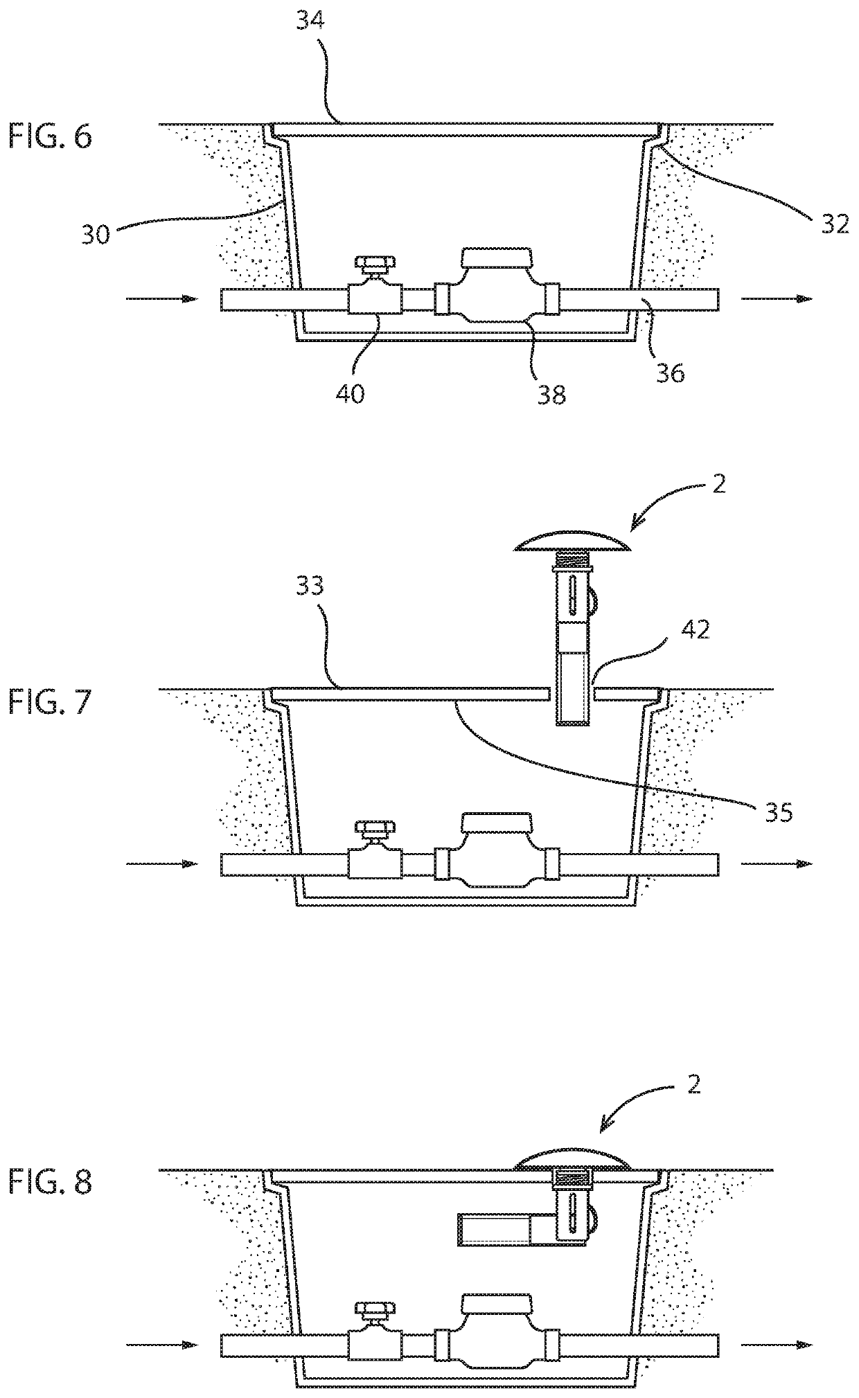 Through-lid communication radio for a water meter and water meter assembly