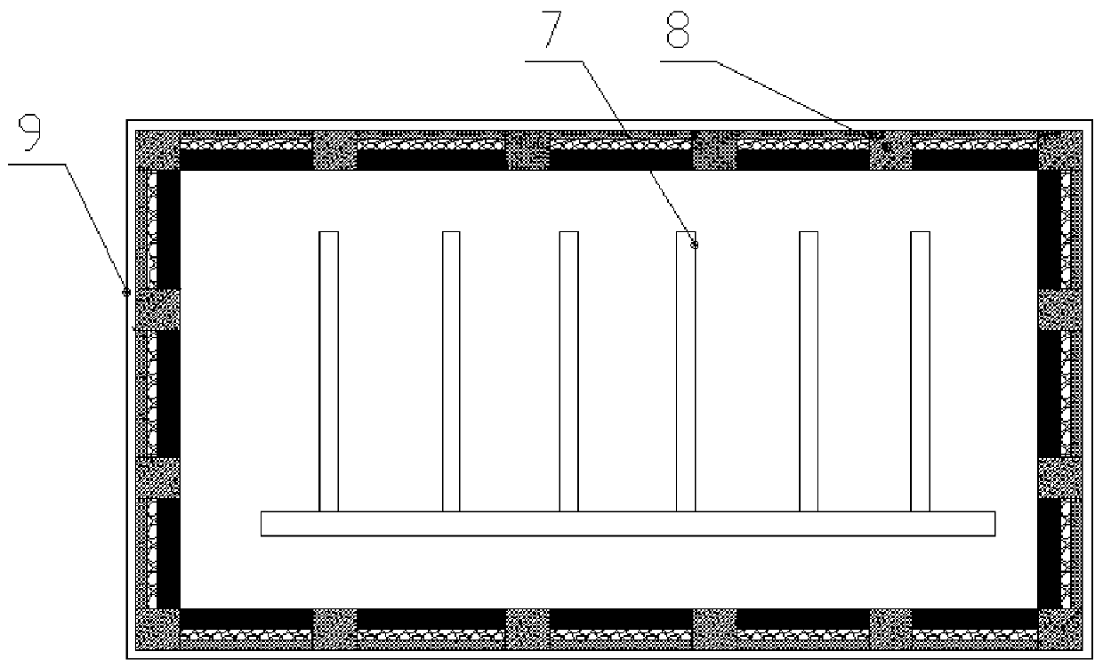 Multi-layer composite heat pump energy storage device