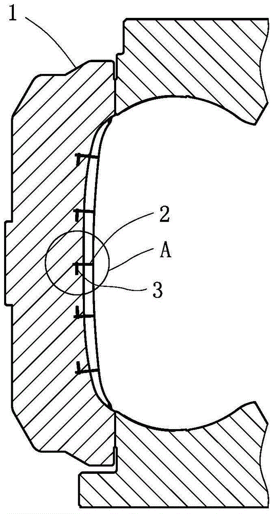 Tire mold and manufacturing method thereof