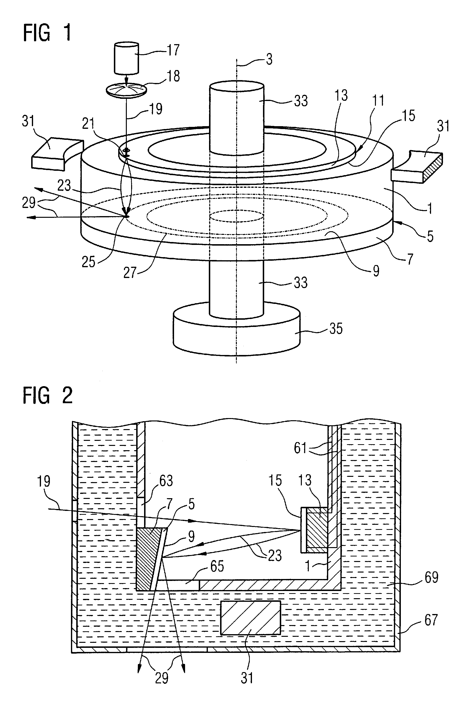 X-ray radiator with a photocathode irradiated with a deflected laser beam