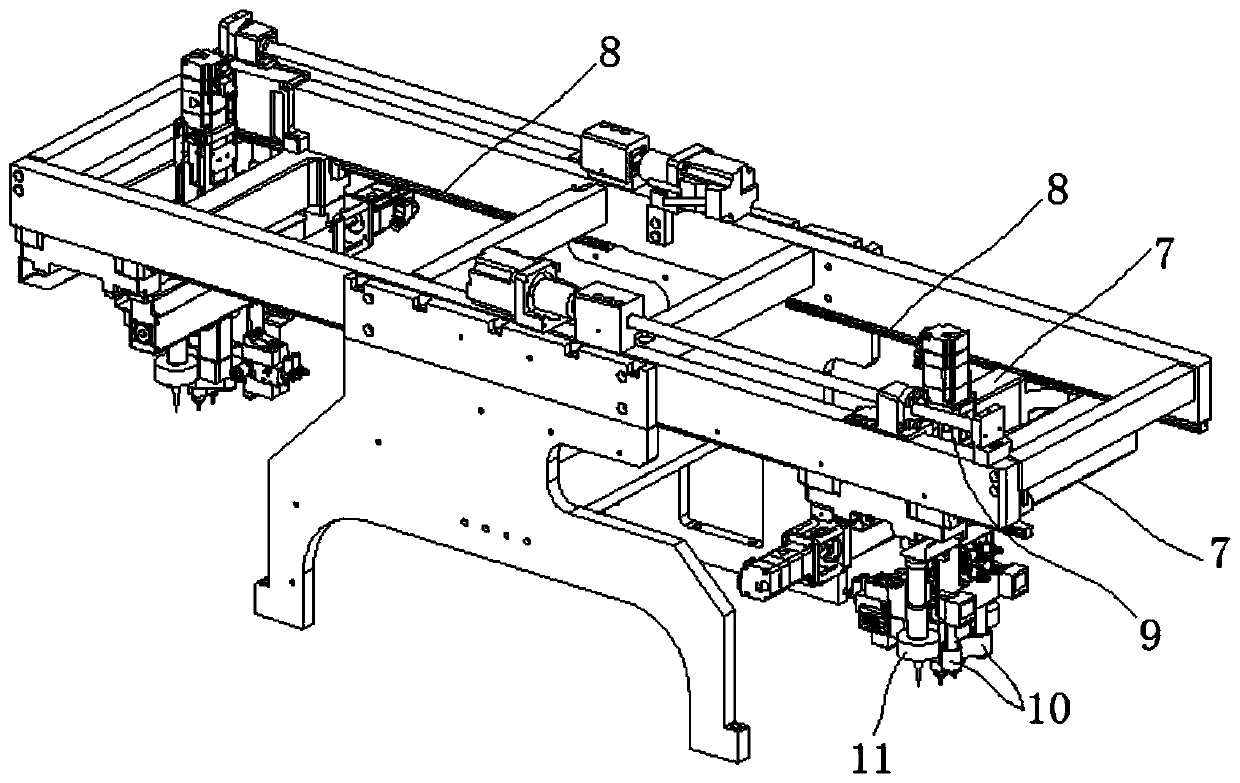 Lens assembling machine