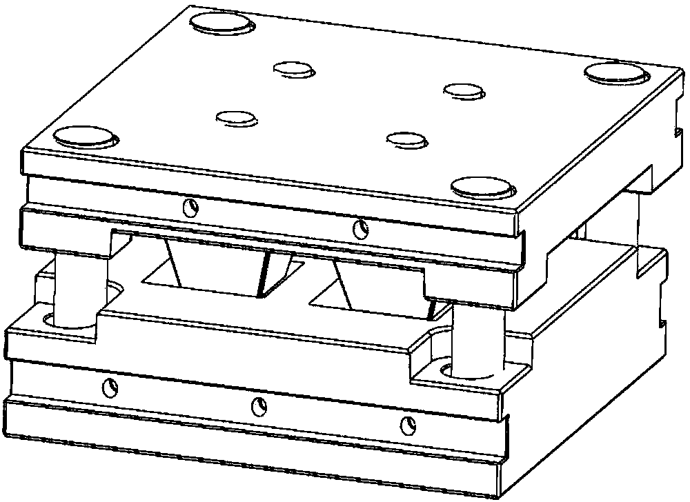 Straw biomass container and preparation method thereof