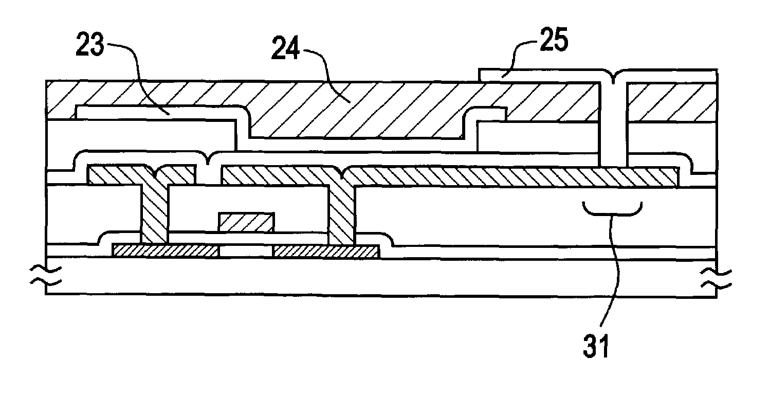 Semiconductor device having thin film transistor with particular drain electrode