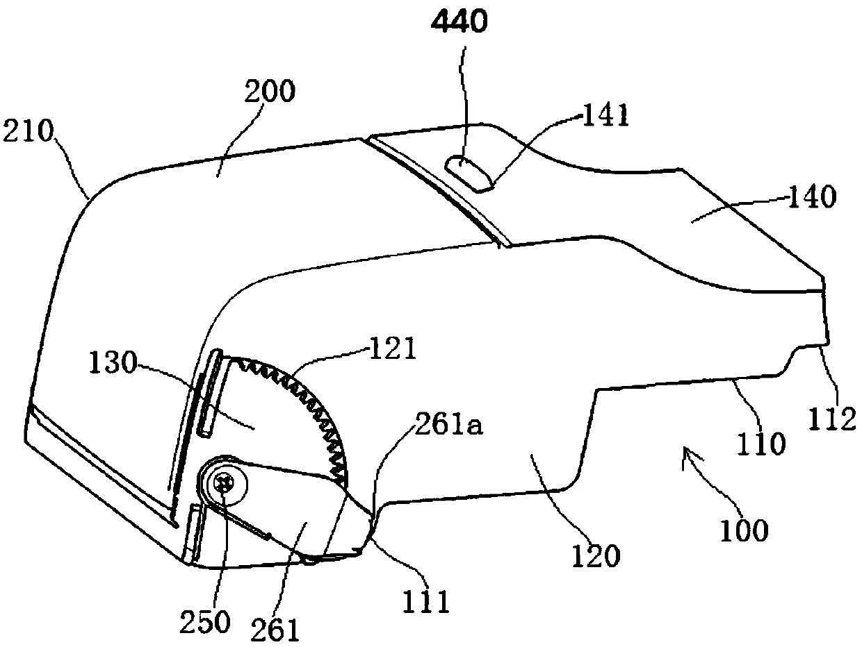 A cup holder clamping mechanism