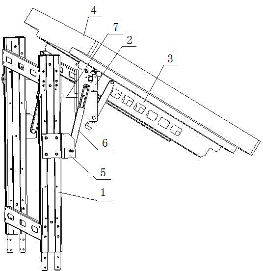 Screen pull-out overturning structure