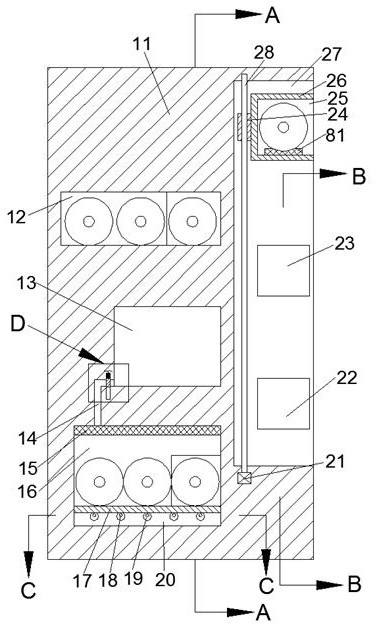 Turbine maintenance device for assisting in replacing of oil filters