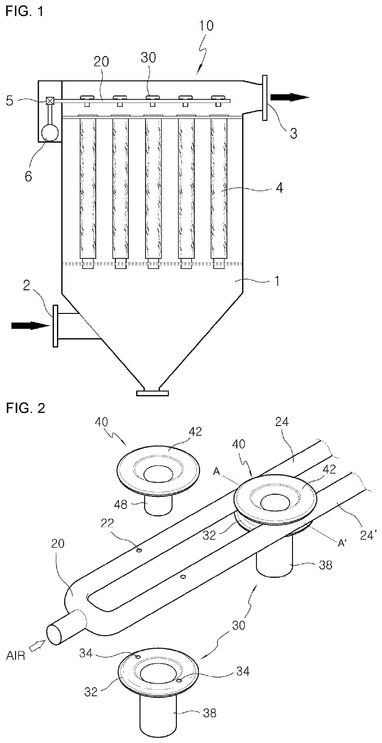 Dust removing device for long bag filter having large diameter