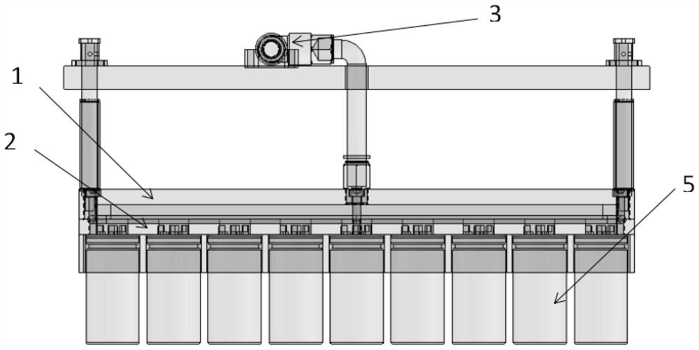 Sucker type grabbing clamp for cylindrical battery