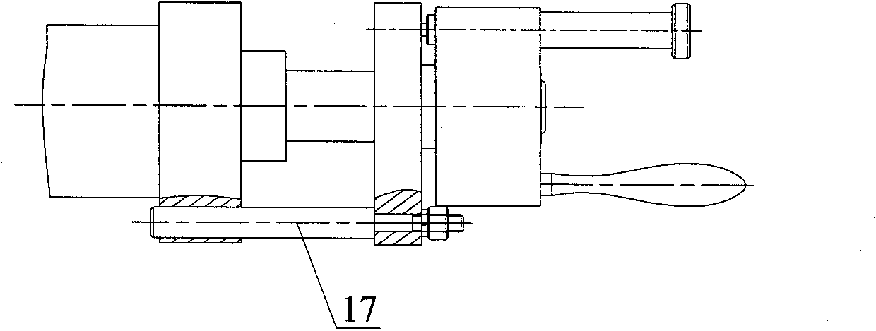 Self-tightening and position-adjustable tailstock for grinder