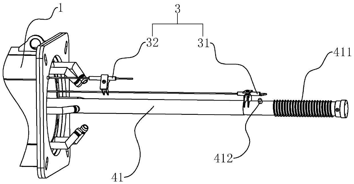 Side-spraying combustor