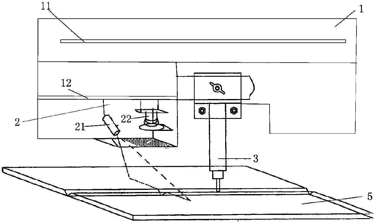 Welding line vision tracking system and method based on laser structural light