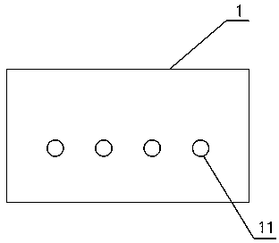 Stabilizer bar heating device with three-direction stepping conveying function