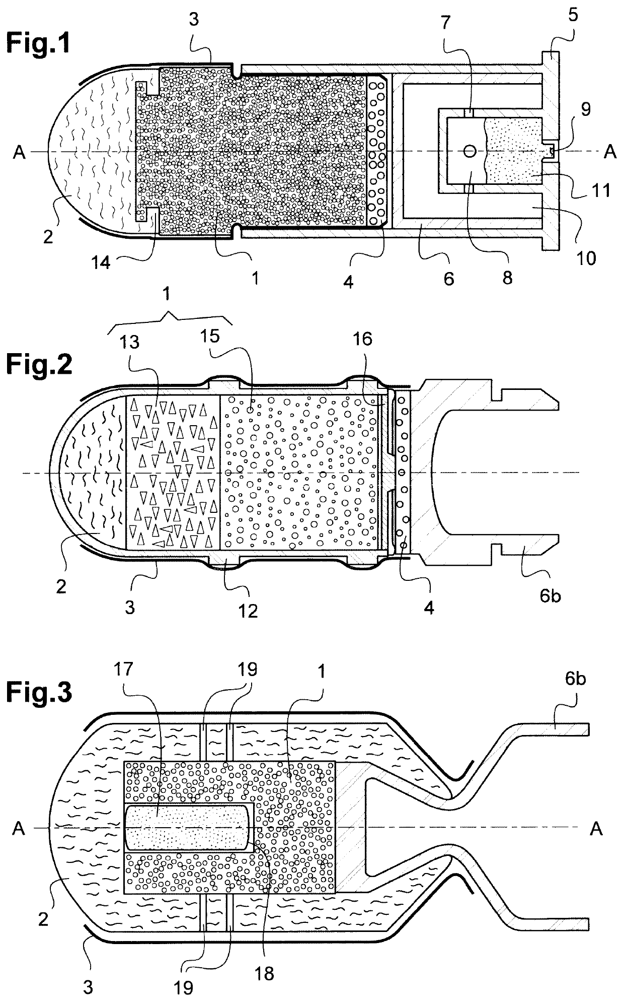 Kinetic and/or incapacitating projectile having high energy absorption