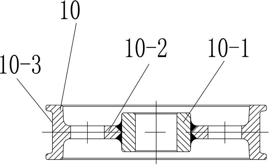 Hot-rolled wheel and manufacturing method