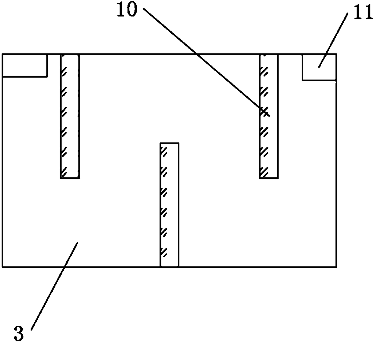 Disinfecting and ventilating device for detecting ambient air quality and purifying ambient air of ward in real time