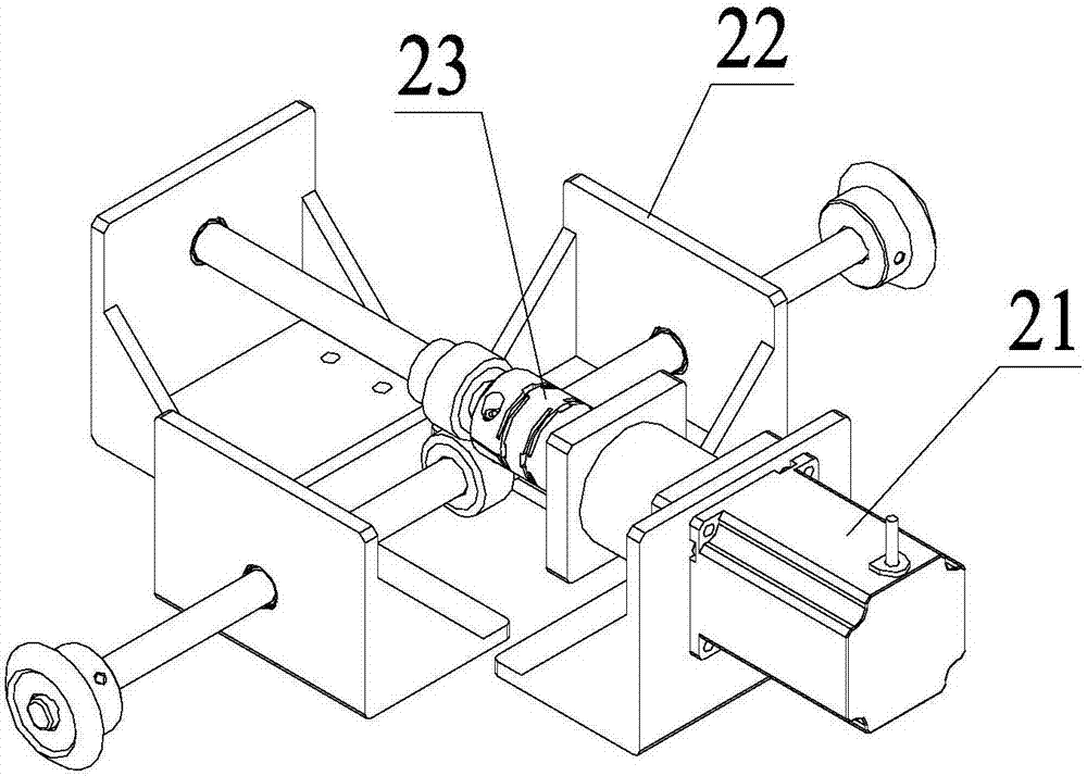 Omni-directional mobile platform capable of implementing synchronous steering