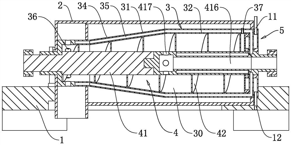 Horizontal spiral automatic discharging dryer