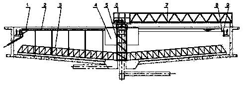 Centrally-driven flow stabilization mud scraper