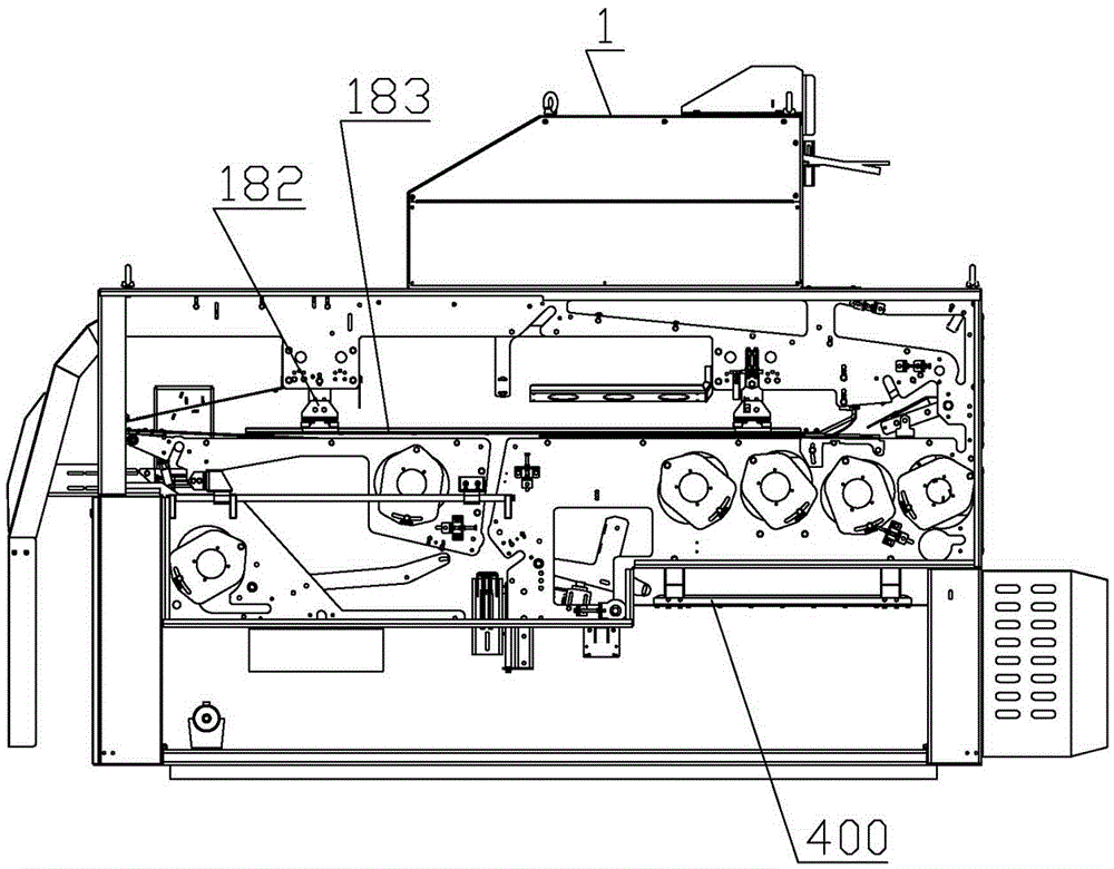 Working clothes folding machine