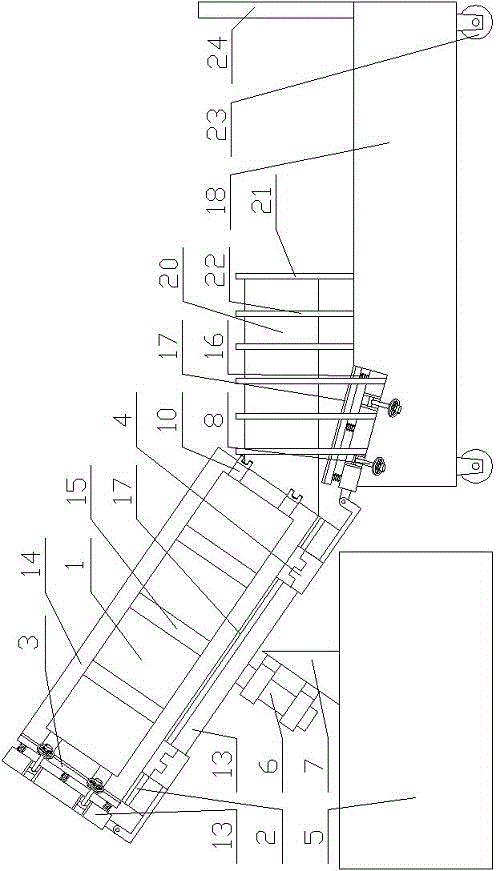 Feeding and discharging device for silicon ingot cast ingot crucible spraying