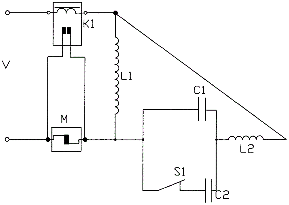 Protective circuit used in starting and operating processes of single-phase asynchronous motor