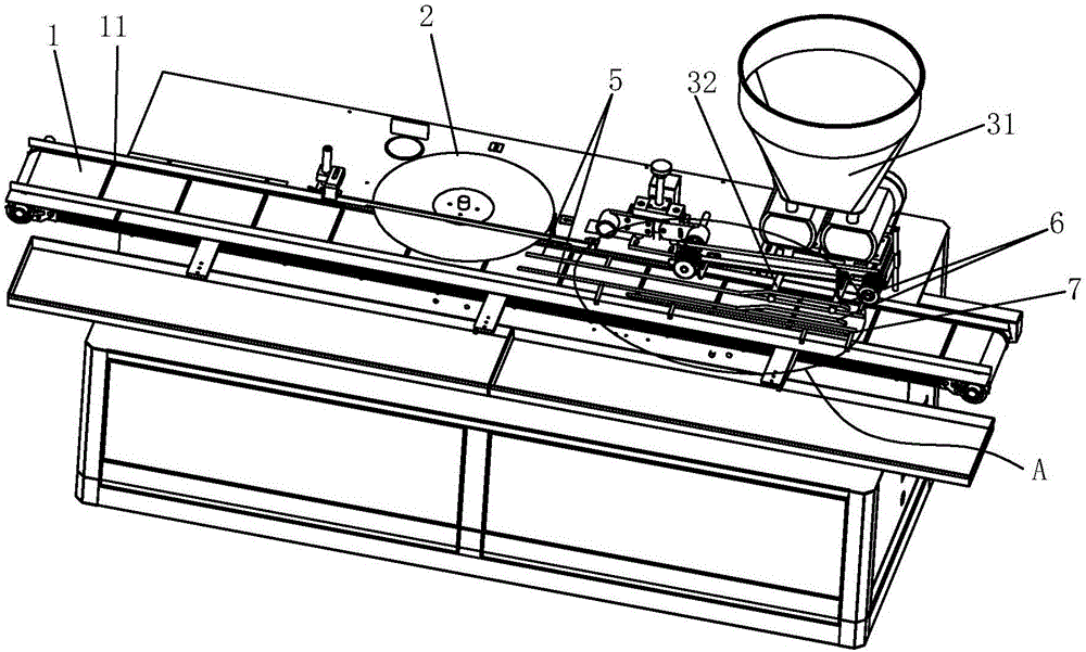 Automatic bread and cake sectioning and filling device