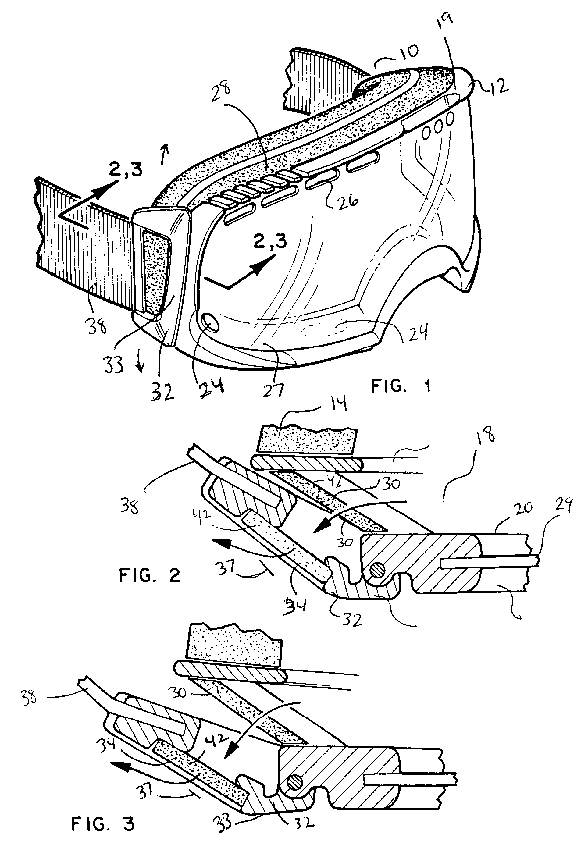 Sport goggle with side vent for improved ventilation