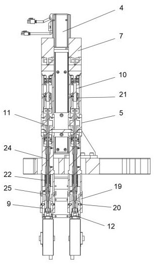 Secondary alignment structure for elliptical hose shoulder injection machine