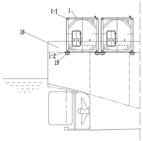 Liquefied natural gas (LNG) power ship fuel tank capable of being quickly replaced and mounted