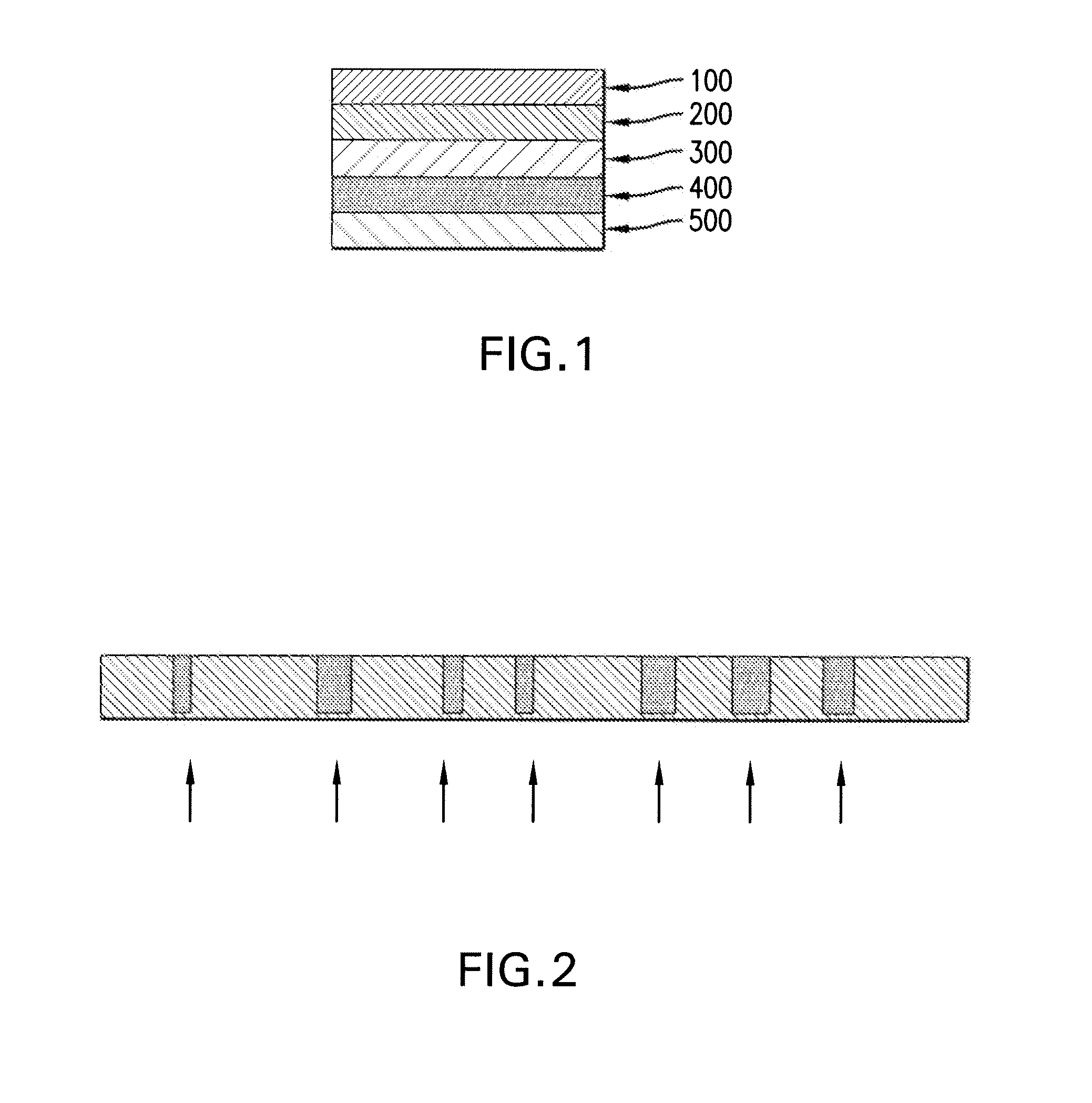 Spreading layer and humidity control layer for enhancing sensor performance