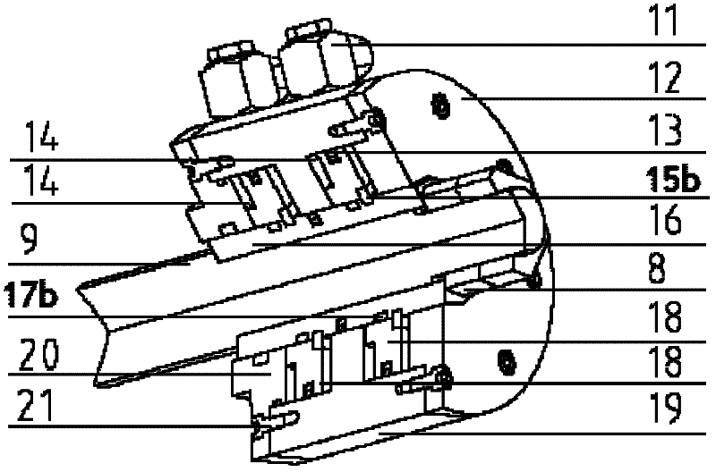 Ram flexibility compensation mechanism of heavy numerical control floor type milling and boring machine