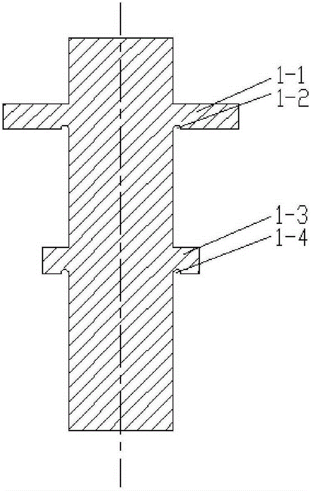 Explosive loading continuous multi-pulse-load loading experiment device