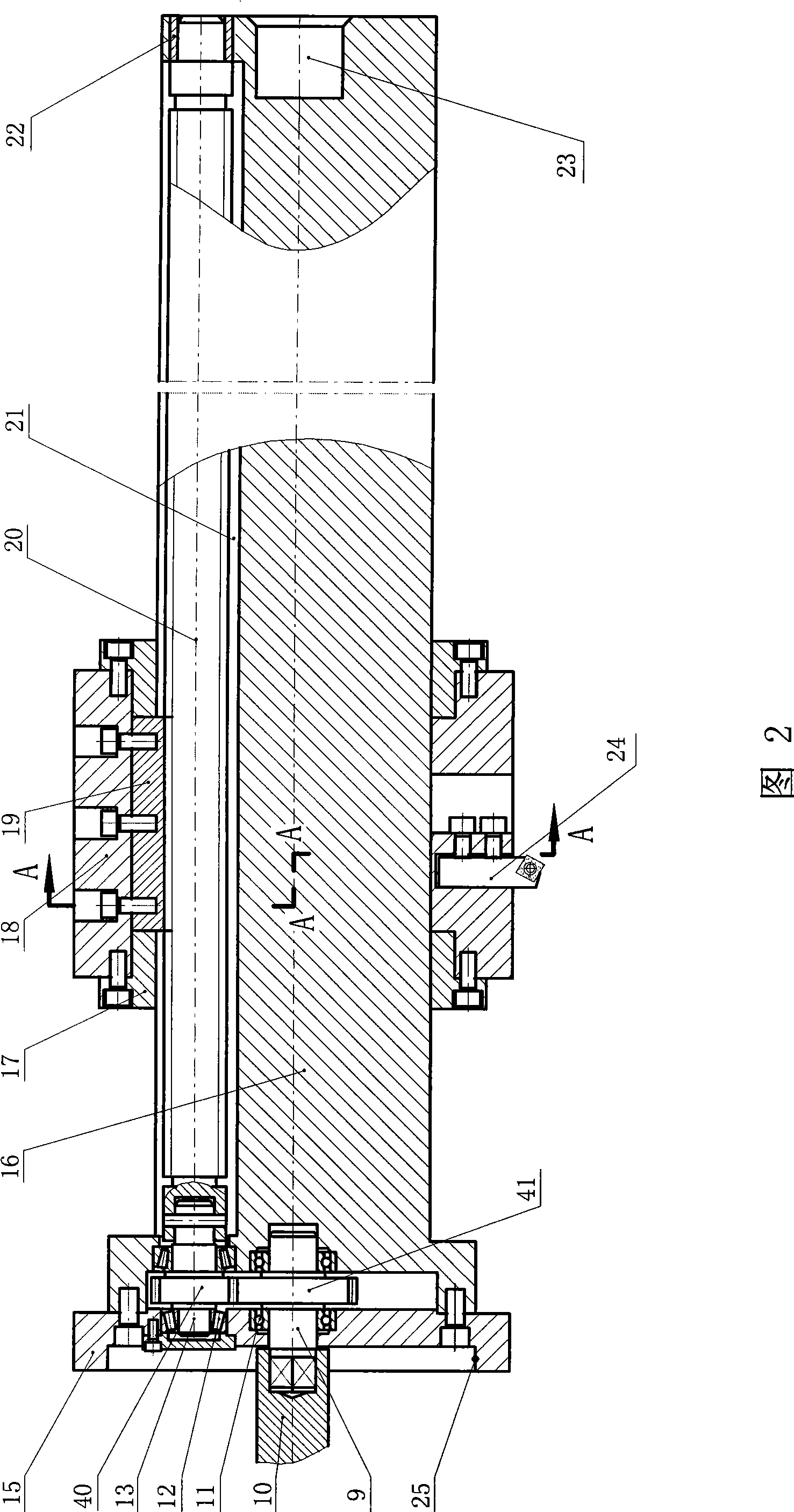 Cylinder boring device and method for processing cylinder using the device