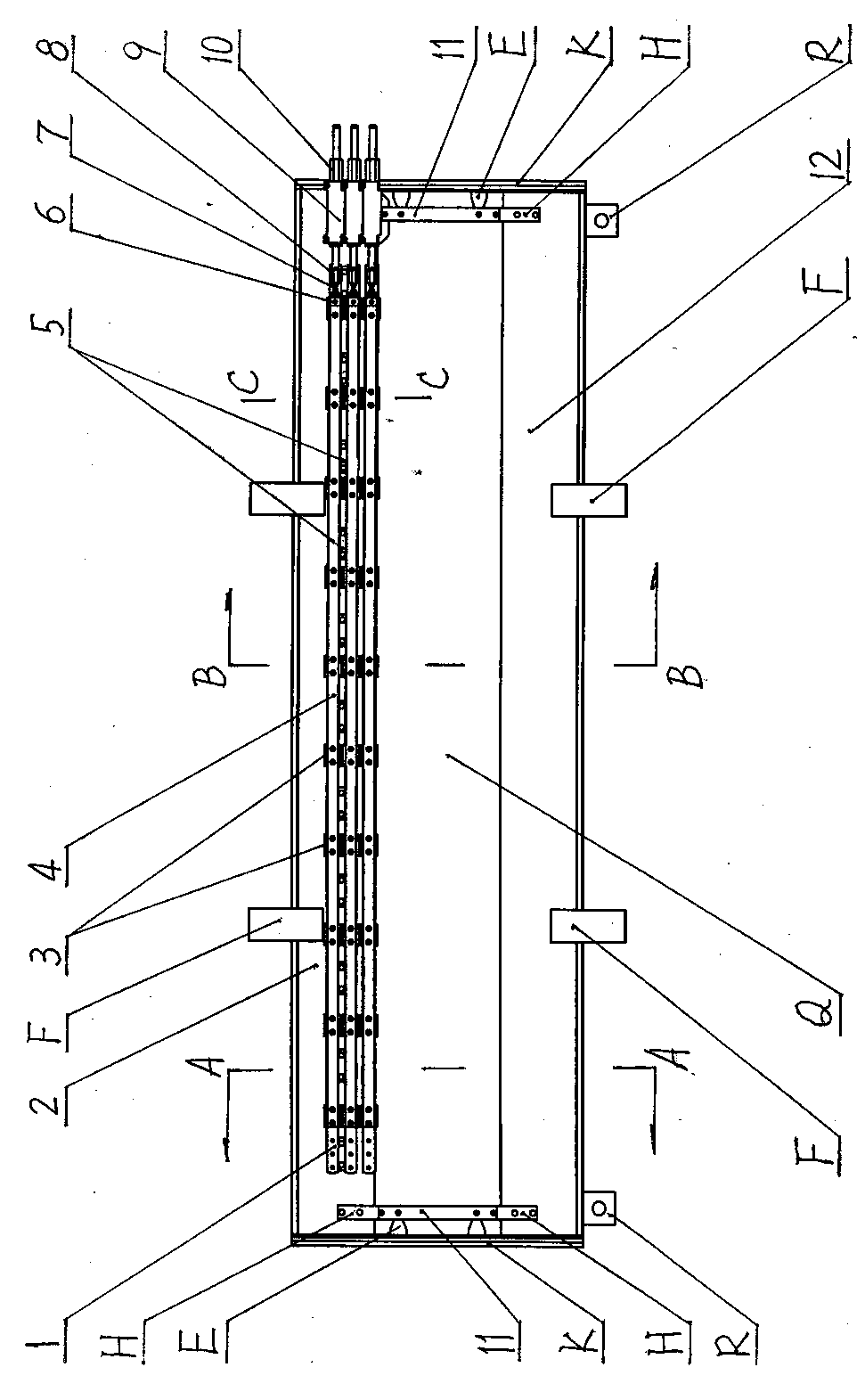 Loom heald frame provided with transverse moving mechanism