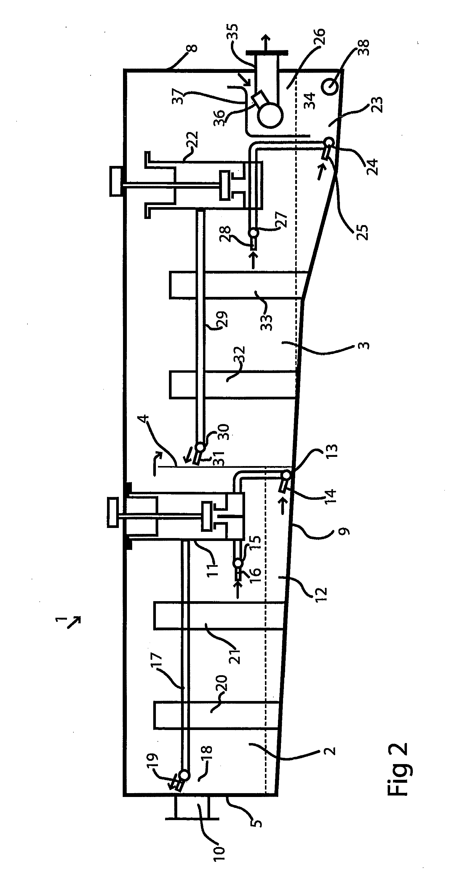 Apparatus and method for removing impurities in connection with liquid-liquid extraction of copper