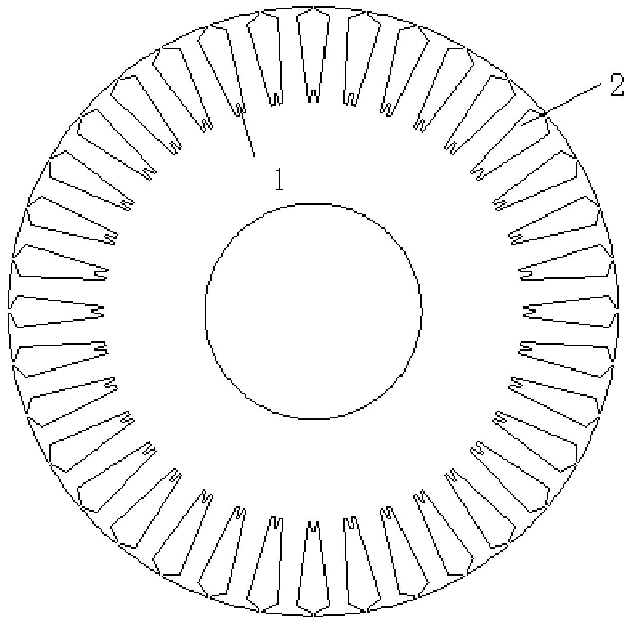 A four-section iron core cast aluminum rotor and motor with a chute structure