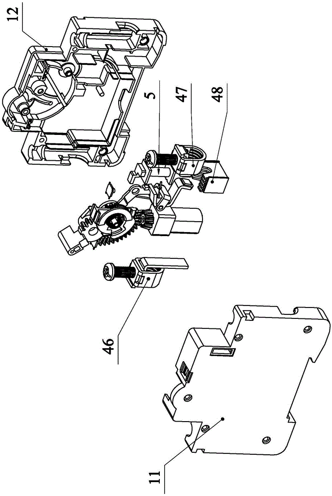 A circuit breaker reclosing device