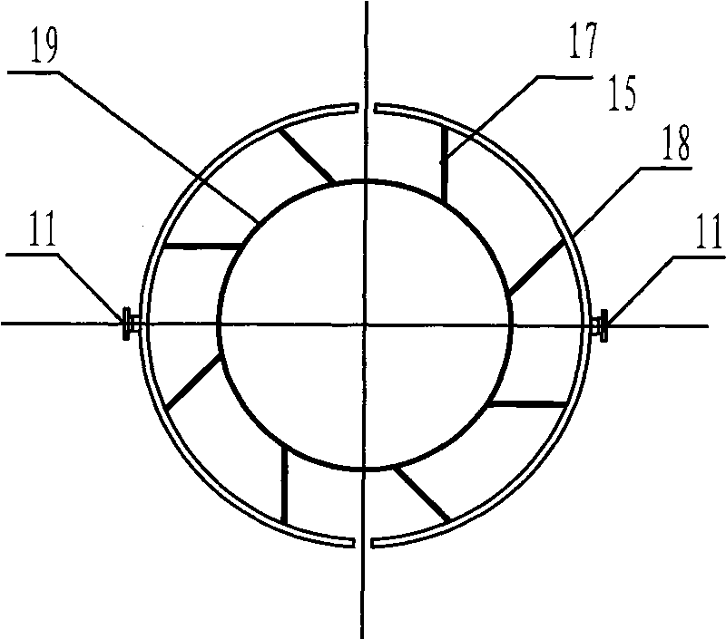 Fluidized bed reactor and method for synthesizing methyl chlorosilane by using same