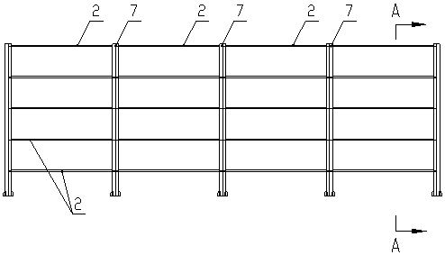 The exterior wall structure of a new type portal frame steel structure building and the installation method of purlins on the wall