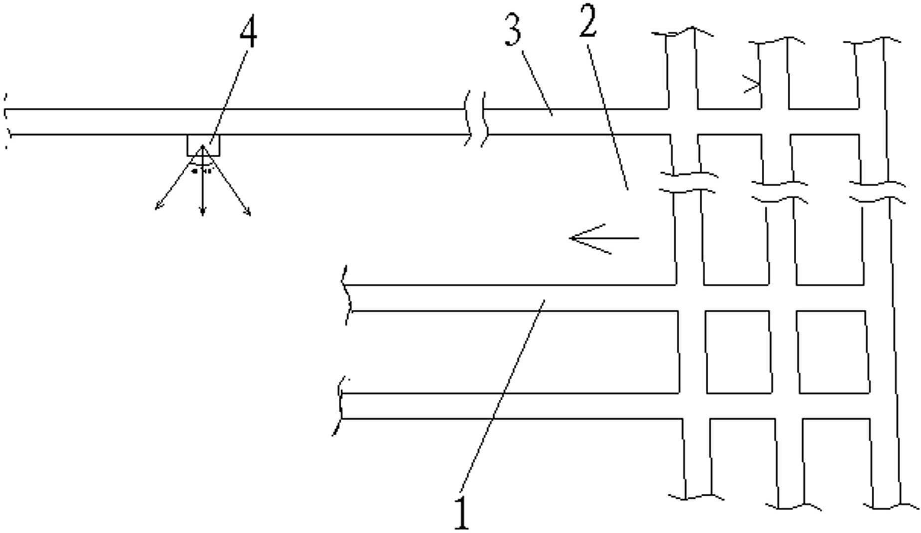 Stope face roof water pre-drainage construction method